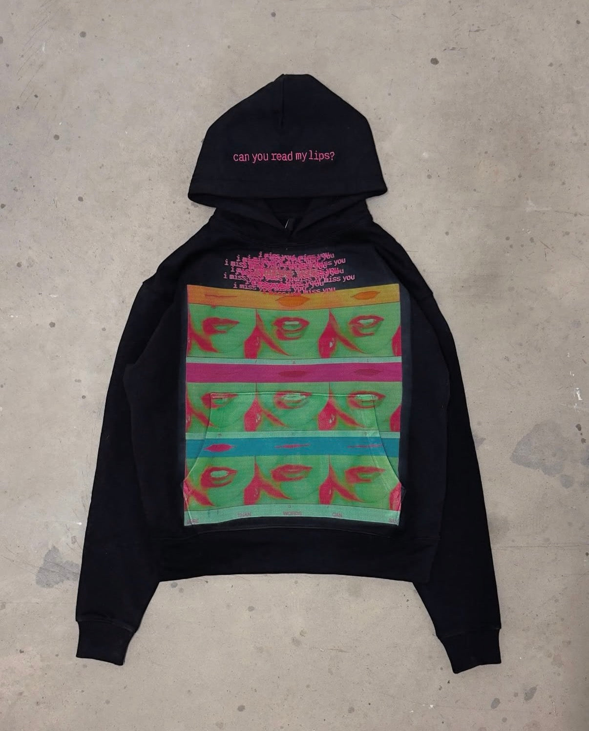 “READ MY LIPS” HOODIE